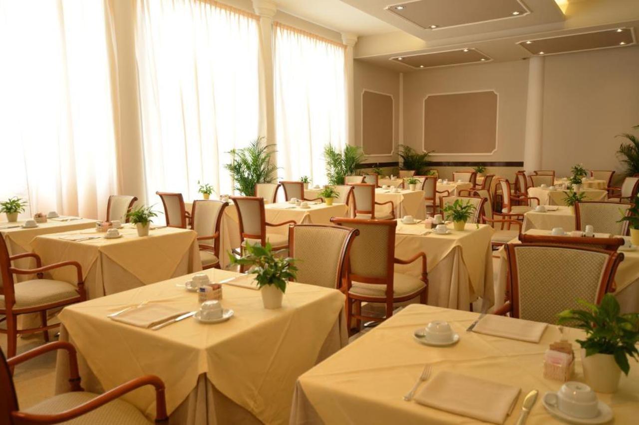 ויצ'נצה Hotel Campo Marzio מראה חיצוני תמונה